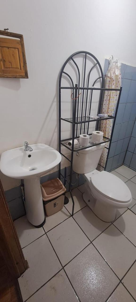 Hostel Hook And Cook Drake Bay Bagian luar foto