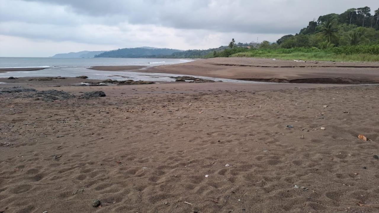 Hostel Hook And Cook Drake Bay Bagian luar foto